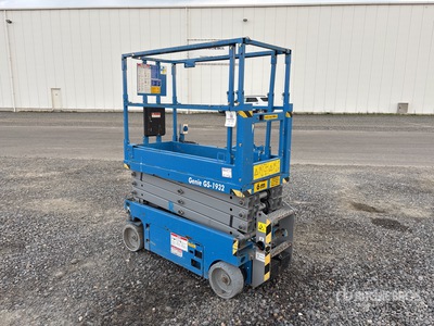 2013 Genie GS1932 Electric Scissor Lift