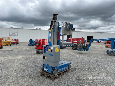 2014 Genie GR20 Vertical Mast Lift