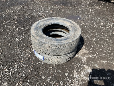Quantity of (2) Fortune FDR606 235/75R17.5 Pneus