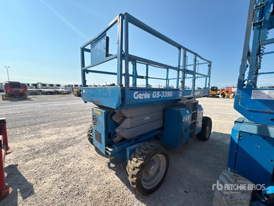 2006 Genie GS-3390 RT 4x4 Diesel Elevador de tijera