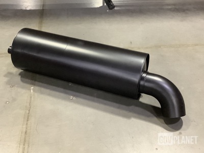 (12) Donaldson M111349 Exhaust Mufflers