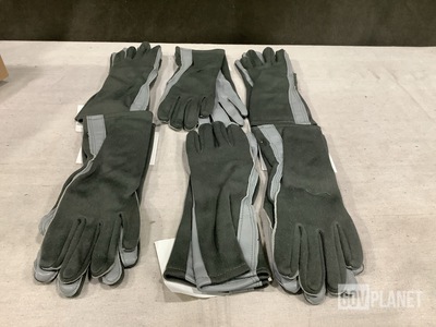 (192) Pairs of Flyer's Gloves