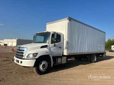2018 Hino 268 4x2 Van Truck