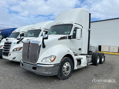 2017 Kenworth T-680 T/A Day Cab Truck Tractor