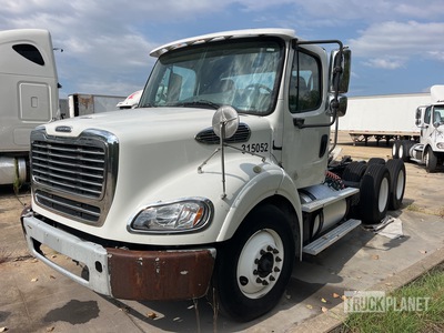 2015 Freightliner M2112 6x4 Tracteur Routier (Inoperable)