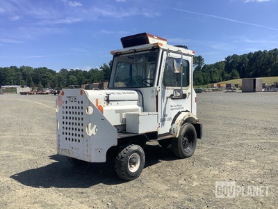 Tug MA40-36 Tow Tractor
