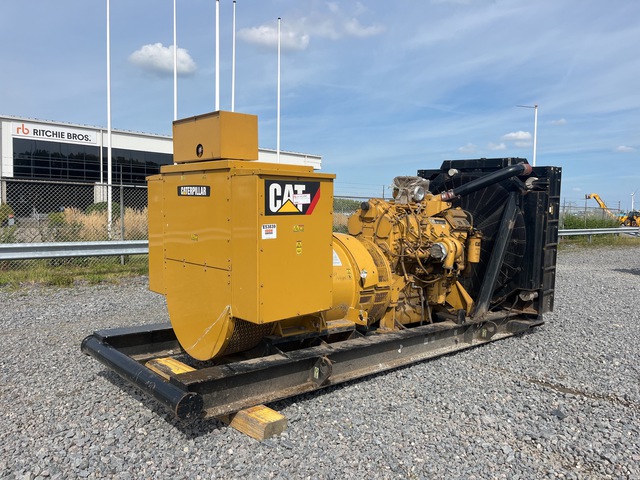 2012 Cat C27 906 kVA Generator Set (Inoperable)