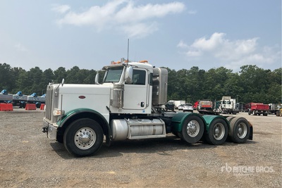 2014 Peterbilt 388 8x4 Tri/A Day Cab Truck Tractor