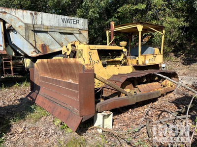 Cat D7 Crawler Dozer