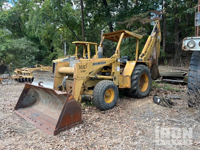 1977 John Deere 510B 4x2 Baggerlader