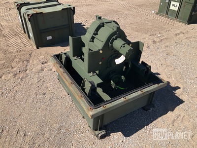 Oshkosh 3414653 Transmission w/Container