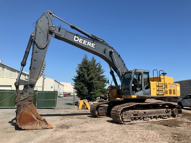 2007 John Deere 450DLC Tracked Excavator 2007 John Deere 450DLC Tracked Excavator