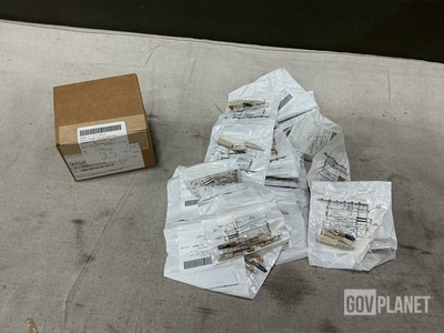 (445) Corning 95-000-40 Unicam Fiber Optic Connectors