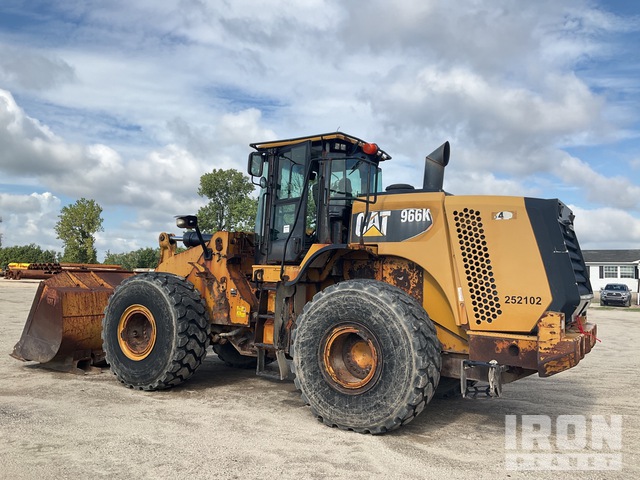 CARGADOR FRONTAL 2013 CATERPILLAR 966K