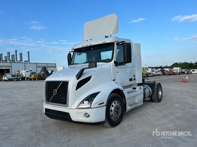 2021 Volvo VNR 4x2 Cabina per trattore stradale 2 assi