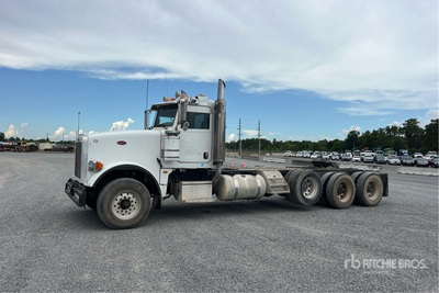 2009 Peterbilt 367 8x4 Tri/A Day Cab Truck Tractor