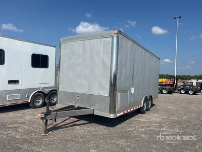 2009 Forest River Auto Master 20 ft T/A Enclosed Trailer