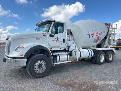 2024 International HX620 6x4 Mixer Truck