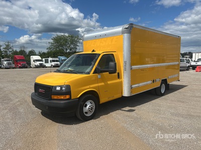 2021 GMC Savana G3500 4x2 Van Truck
