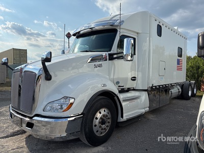 2019 Kenworth T680 6x4 T/A Sleeper Truck Tractor
