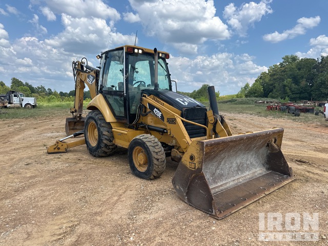 RETROEXCAVADORA 2007 CATERPILLAR 420E