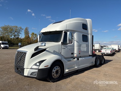 2022 Volvo VNL860 6x4 T/A Sleeper Truck Tractor