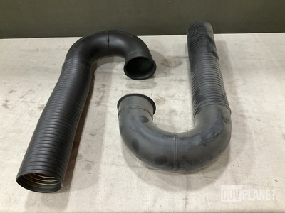 (17) Donaldson P21-2638 Exhaust Pipes