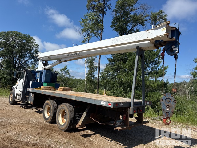GRúA EN CAMIóN 2005 STERLING MANITEX 52000 LB