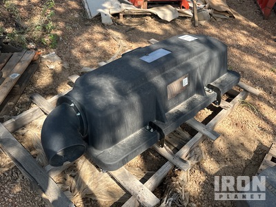 Kubota GCK60-ZD1211 60 in Grass Catcher Top Cover