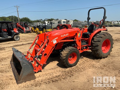 2022 Kubota MX5400HST 4WD Tracteur agricole utilitaire