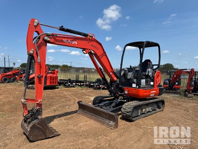 2023 Kubota KX040-4R1A Mini Excavadora