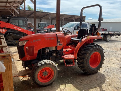 2018 Kubota L3301 HST 4WD Utility Tractor (Inoperable)
