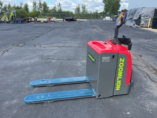 2024 Zoomlion TB20-WRA4 4409 lb Electric Pallet Jack (Unused)