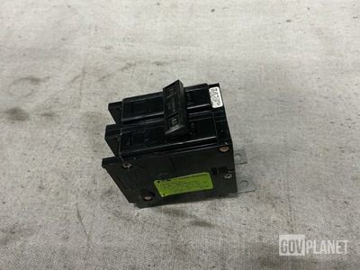 (90) Eaton QBHW2015H QuickLag Circuit Breakers