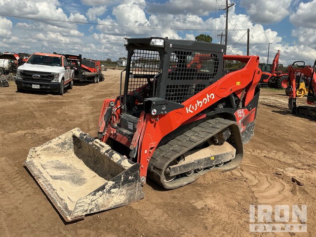 MINI CARGADOR SOBRE ORUGAS 2024 KUBOTA SVL753
