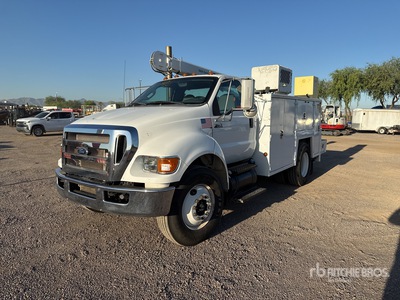 2015 Ford F-750 4x2 Service Truck