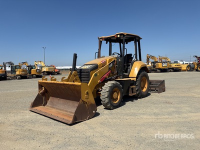 2017 Cat 415F2 4x4 Landscape Loader