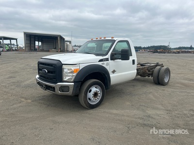 2014 Ford F-450 XL 4x2 Cab and Chassis