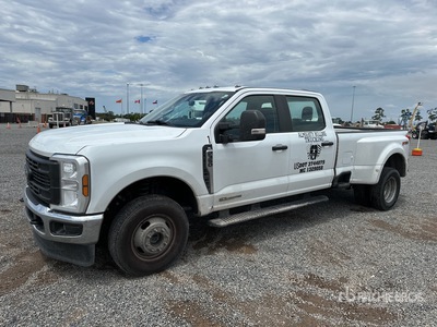 2024 Ford F-350 XL 4x4 Crew Cab Ute