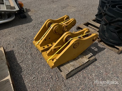 Quantity of (2) Dozer brackets クローラートラクター　その他のアタッチメント