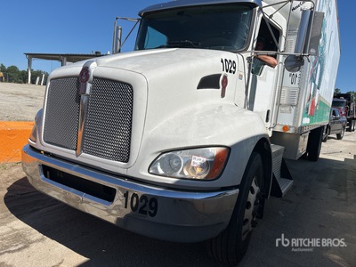 2013 Kenworth T270 Van Truck