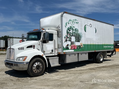 2013 Kenworth T270 4x2 Van Truck