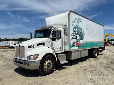 2013 Kenworth T270 4x2 Van Truck