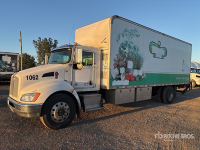2013 Kenworth T270 4x2 Van Truck