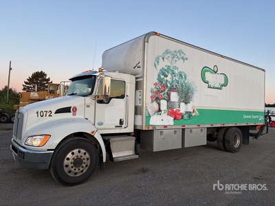 2013 Kenworth T270 4x2 Van Truck