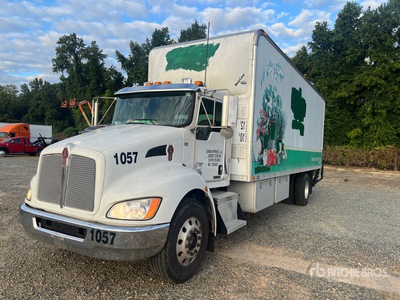2013 Kenworth T370 4x2 Van Truck
