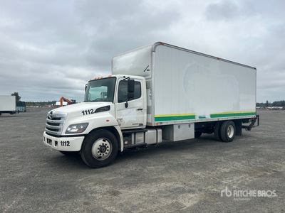 2014 Hino 268 4x2 Van Truck