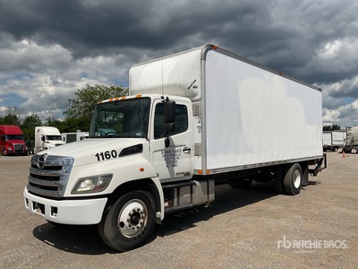 2014 Hino 268 4x2 Van Truck