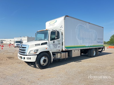 2014 Hino 268 4x2 Furgonetka