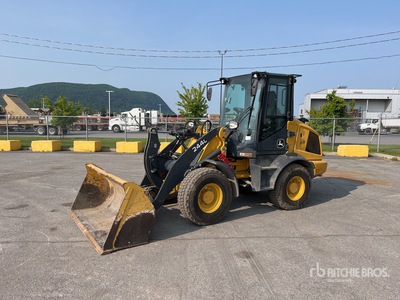 2019 John Deere 244L Pala Cargadora